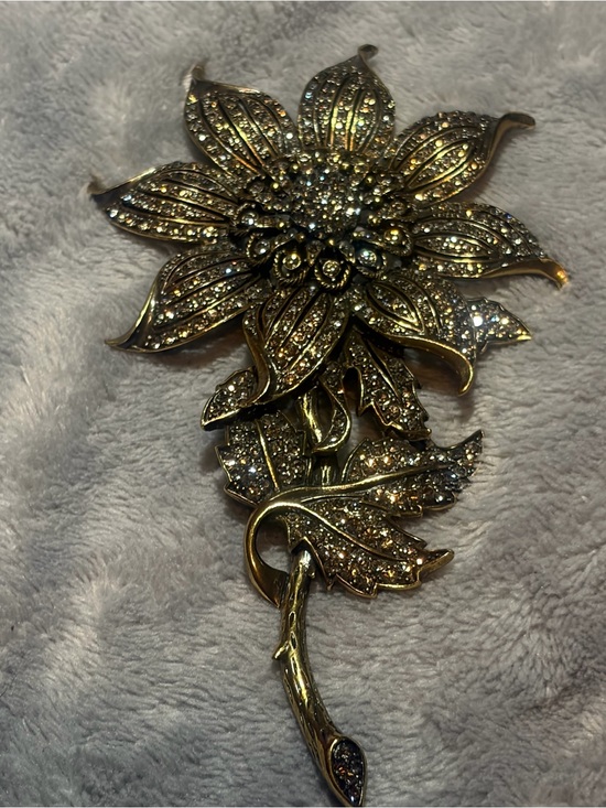 Heidi Daus Jewelry - Heidi Daus Crystal Sunflower Brooch Pin w/ Original Box & Warranty Card
